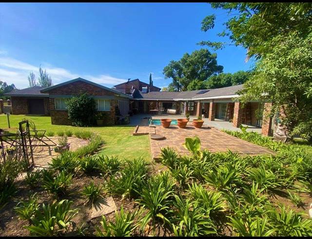 4 BEDROOM HOUSE FOR SALE IN THREE RIVERS